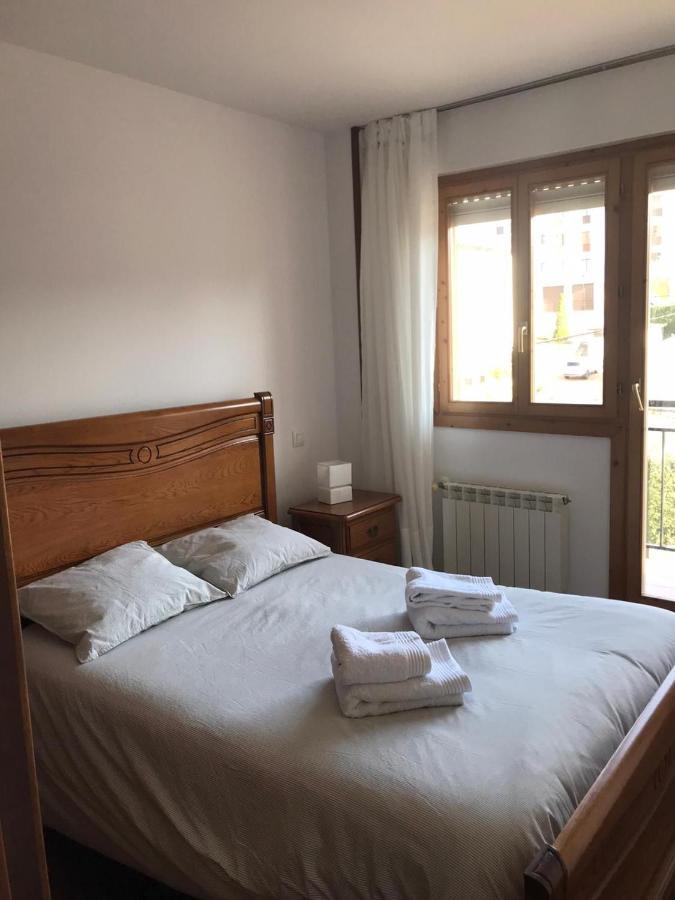 Apartment Casa Buganvilla. Con Jardin, A 100 Metros Del Centro. Comillas